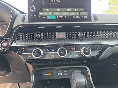 Used 2024 Honda CR-V EX-L image 17