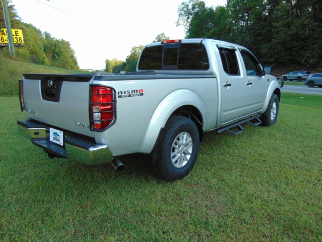 Used 2016 Nissan Frontier SV AWD/4WD image 4