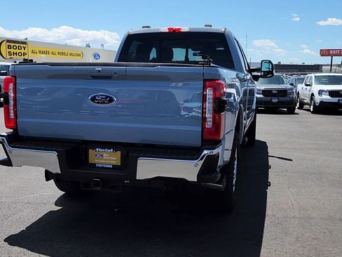 Certified 2025 Ford F250 Lariat w/ Lariat Ultimate Package AWD/4WD image 4
