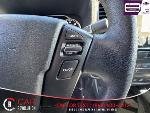 Used 2022 Nissan Frontier S RWD image 16