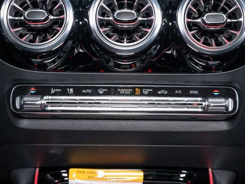 Certified 2025 Mercedes-Benz GLA 250 250 SUV image 20