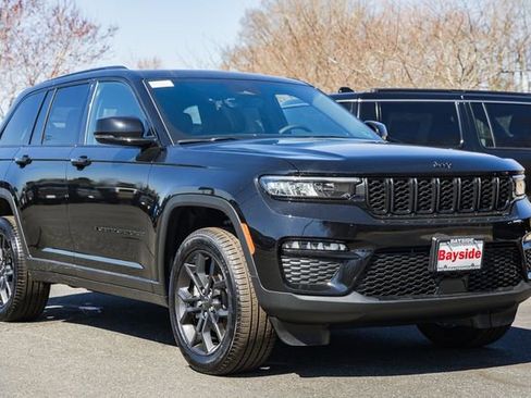 New 2025 Jeep Grand Cherokee Limited image 2