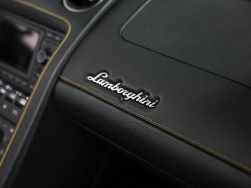Used 2006 Lamborghini Gallardo Spyder image 25