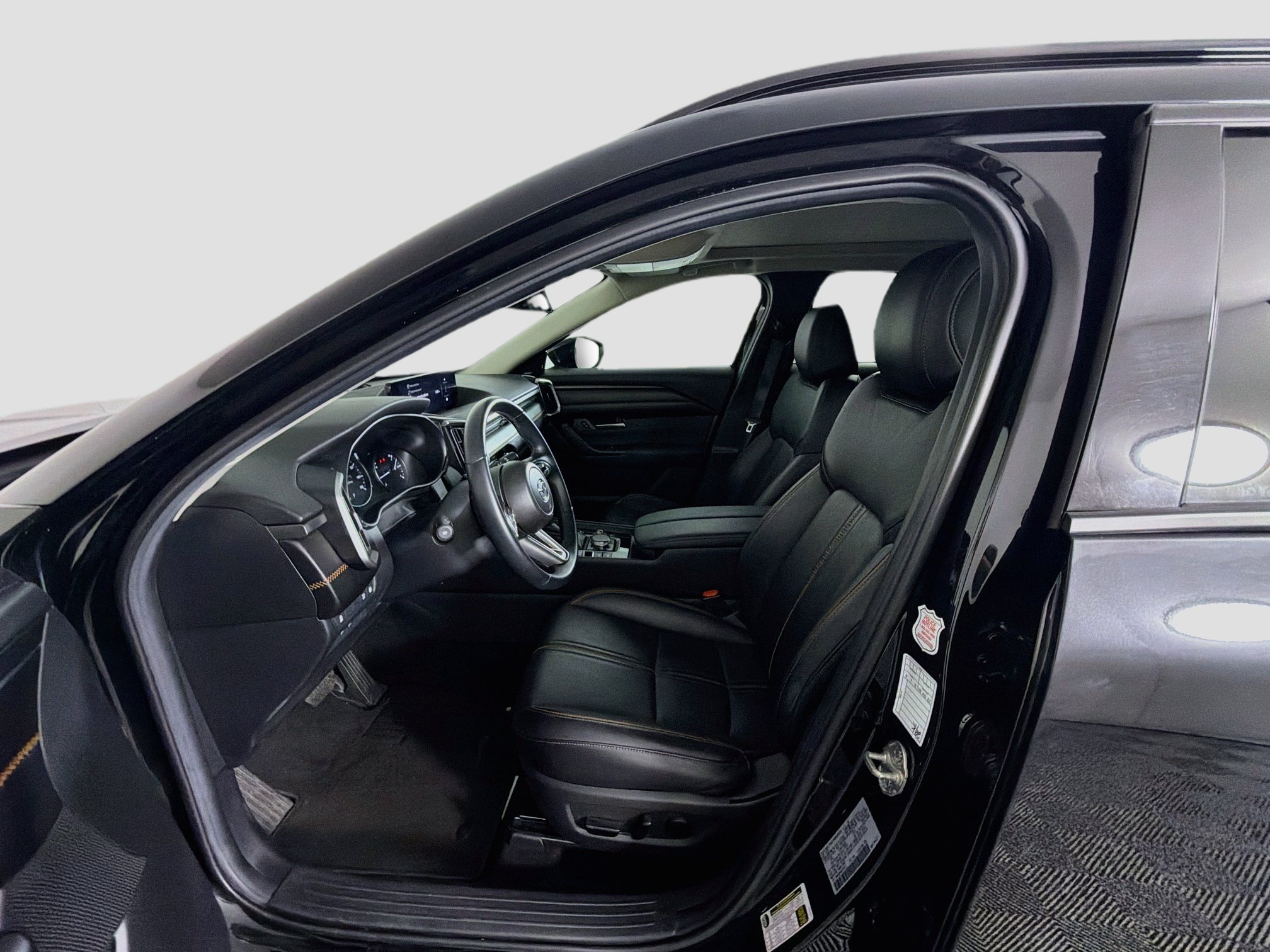 Used 2025 MAZDA CX-50 AWD 2.5 Hybrid w/ Premium Pkg image 13