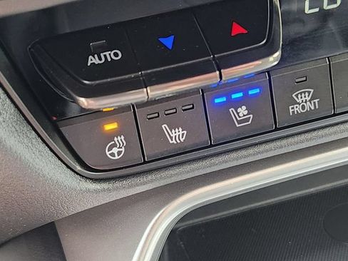 Certified 2025 MAZDA CX-90 Plug-In Hybrid w/ Premium Plus AWD/4WD image 24