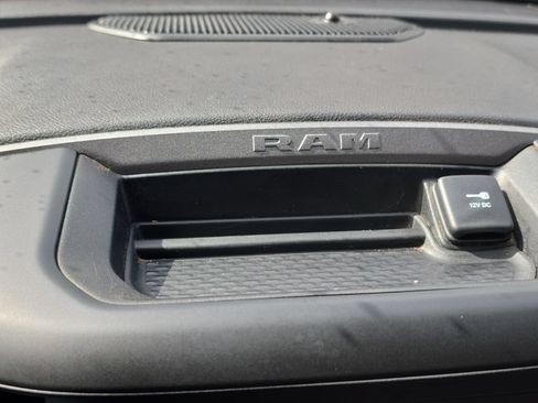 Used 2019 RAM 2500 Tradesman AWD/4WD image 28