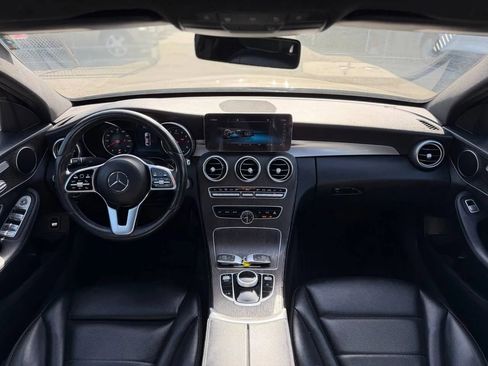 Used 2020 Mercedes-Benz C 300 4MATIC Sedan image 31