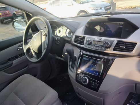 Used 2016 Honda Odyssey EX image 15