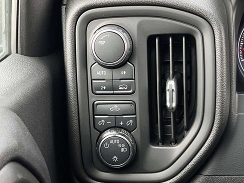 Used 2019 Chevrolet Silverado 1500 W/T w/ WT Convenience Package AWD/4WD image 21