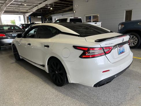 Used 2019 Nissan Maxima SR w/ Premium Package FWD image 4