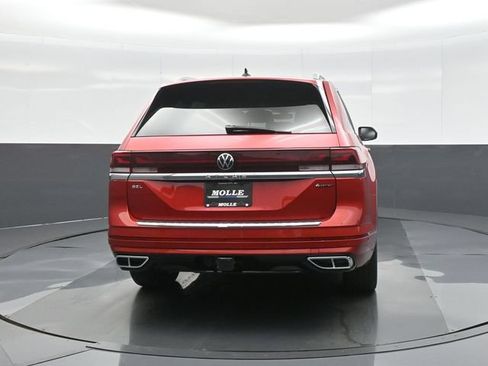 Used 2024 Volkswagen Atlas SEL Premium R-Line AWD/4WD image 6