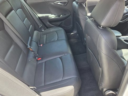 Used 2022 Chevrolet Malibu LT w/ Leather Package FWD image 14