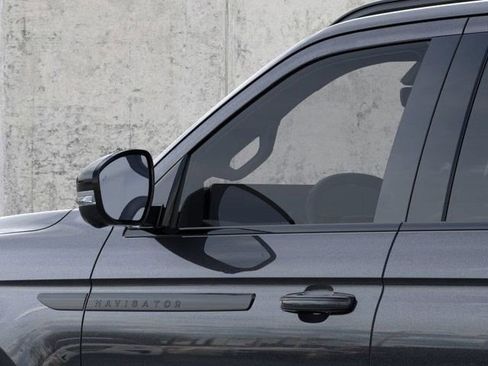 New 2026 Lincoln Navigator Reserve image 20