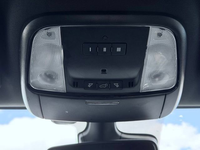 Used 2023 Dodge Durango GT AWD/4WD image 40