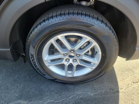 New 2026 Ford Explorer Active RWD image 22