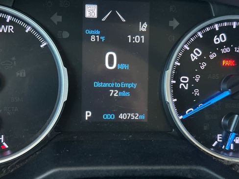 Used 2019 Toyota RAV4 LE AWD/4WD image 28