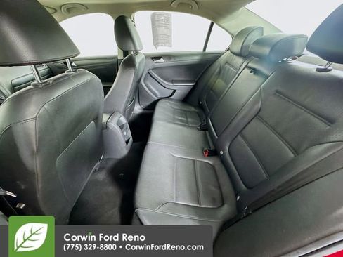 Used 2014 Volkswagen Jetta SE image 20