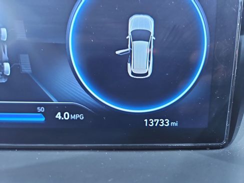 Used 2024 Hyundai Tucson SE image 18