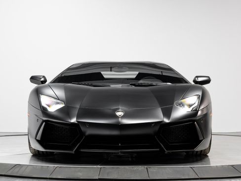 Used 2014 Lamborghini Aventador LP 700-4 image 34