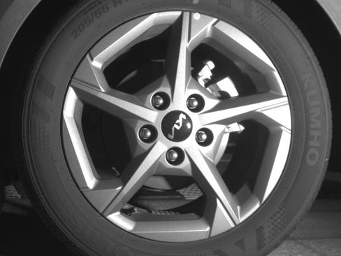 Used 2025 Kia K4 LXS image 14