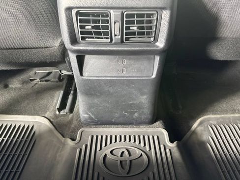 Used 2025 Toyota 4Runner SR5 AWD/4WD image 13