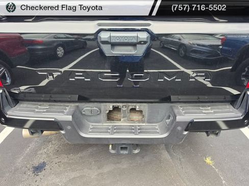 Used 2024 Toyota Tacoma TRD Sport w/ TRD Sport Upgrade Package AWD/4WD image 8