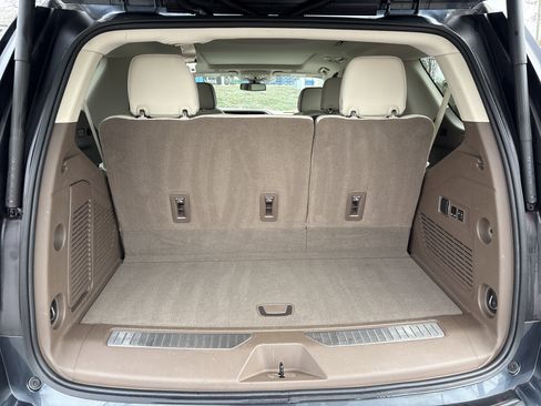 Used 2021 GMC Yukon Denali image 35