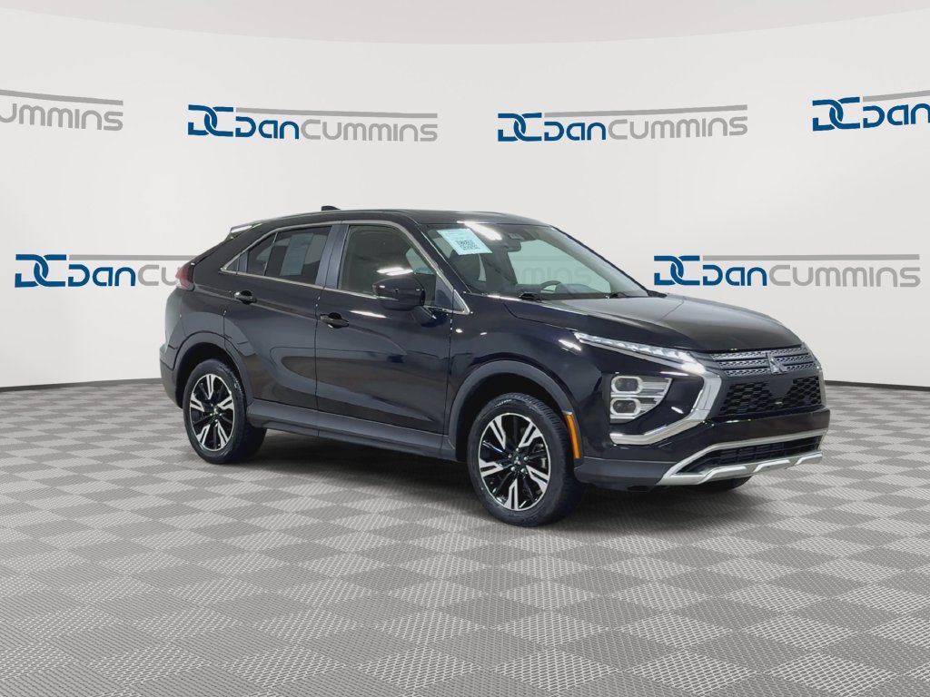 Used 2025 Mitsubishi Eclipse Cross AWD image 2