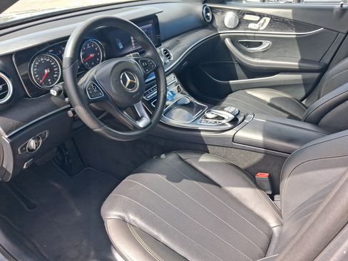 Used 2017 Mercedes-Benz E 300 image 9