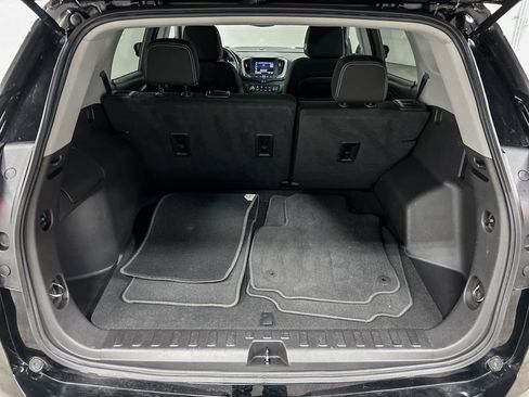 Certified 2022 GMC Terrain SLE image 6