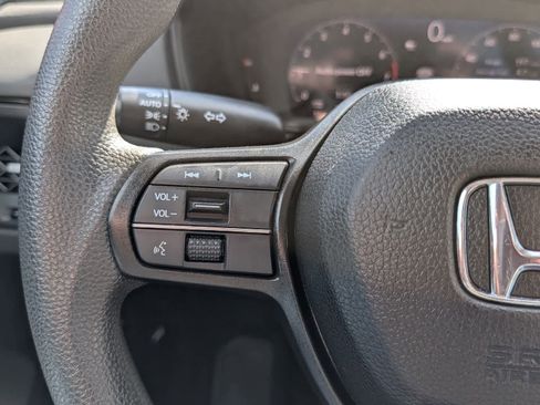 Certified 2023 Honda Accord EX image 19