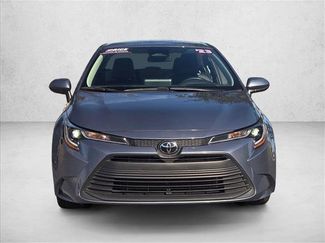 Used 2023 Toyota Corolla LE video 2