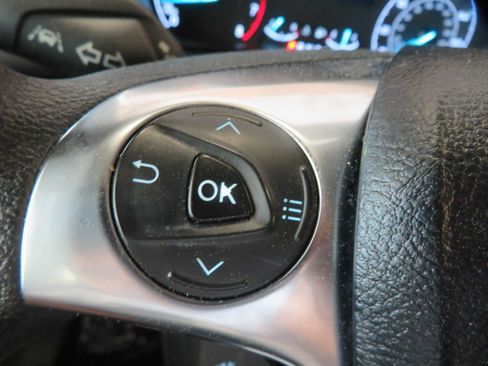 Used 2022 Ford Transit Connect XLT image 42