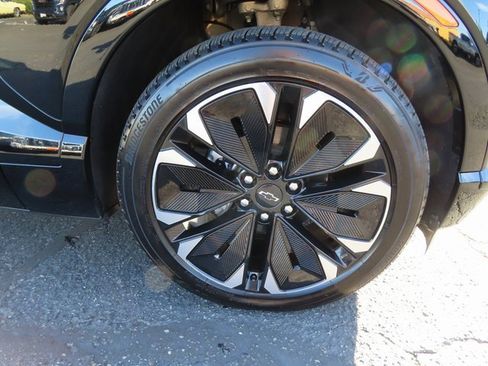 Used 2025 Chevrolet Blazer EV RS image 9