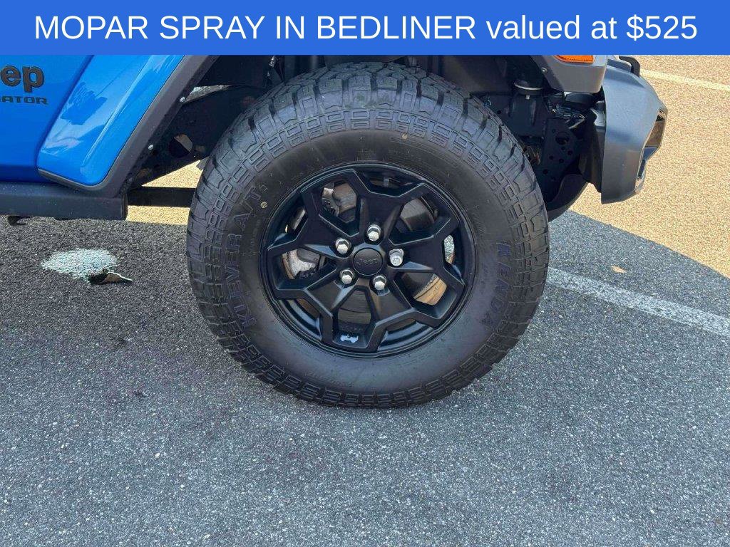 Used 2022 Jeep Gladiator Sport AWD/4WD image 13