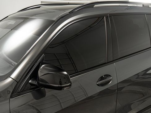 Used 2025 BMW X7 M60i image 31