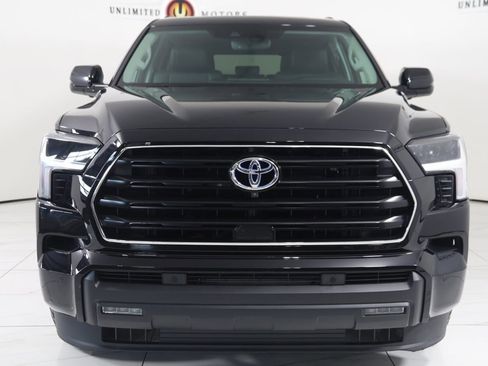 Used 2024 Toyota Sequoia Limited image 73