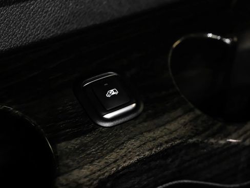 Used 2024 Mercedes-Benz Sprinter 3500 image 20