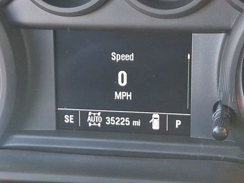 Used 2022 Chevrolet Silverado 1500 Custom Trail Boss image 24