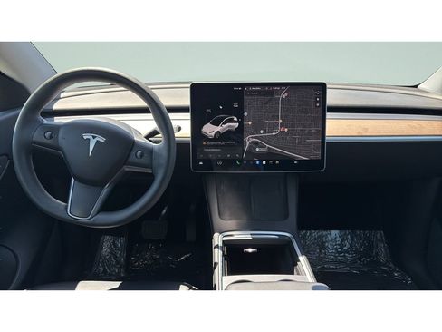 Used 2021 Tesla Model Y Long Range AWD/4WD image 9