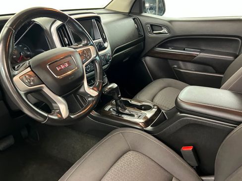 Used 2017 GMC Canyon SLE AWD/4WD image 15