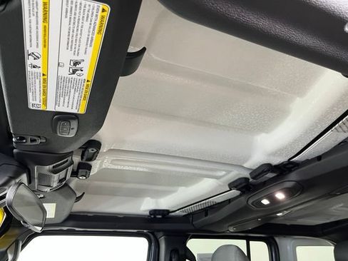 Used 2026 Jeep Wrangler Unlimited Sport AWD/4WD image 18