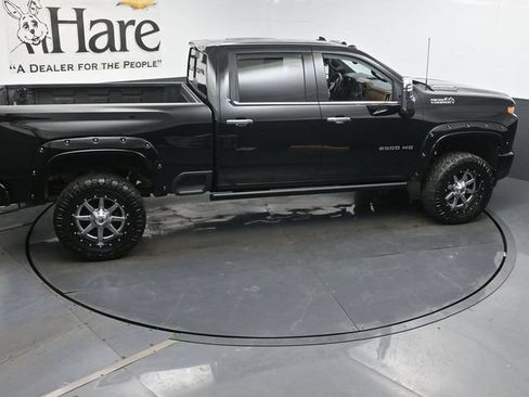 Used 2022 Chevrolet Silverado 2500 High Country w/ Z71 Off-Road Package AWD/4WD image 40