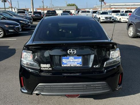 Used 2014 Scion tC image 5