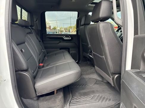 Used 2024 Chevrolet Silverado 2500 LTZ w/ LTZ Premium Package AWD/4WD image 11