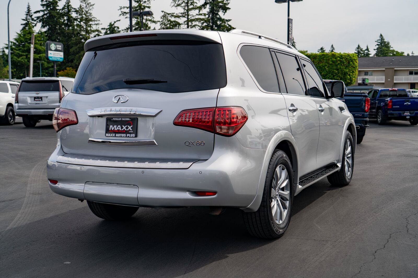 Used 2015 INFINITI QX80 2WD image 9