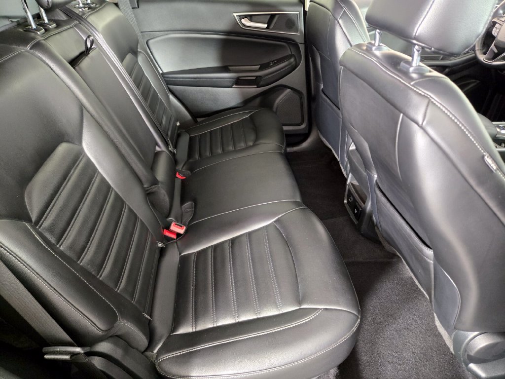Used 2022 Ford Edge SEL w/ Convenience Package AWD/4WD image 19