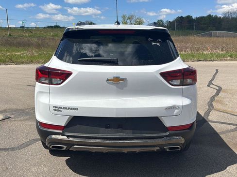 Used 2023 Chevrolet TrailBlazer ACTIV w/ Sun and Liftgate Package AWD/4WD image 4