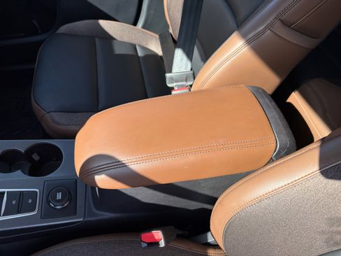 Certified 2025 Ford Bronco Sport Outer Banks w/ Outer Banks Tech Package+ AWD/4WD image 14
