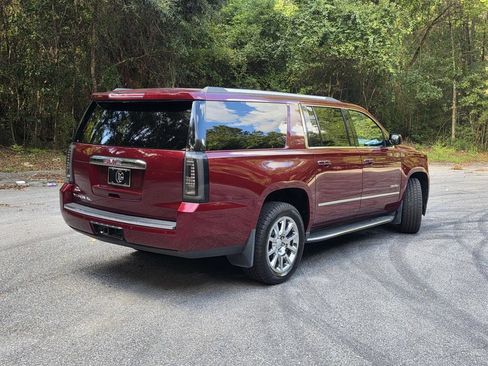 Used 2016 GMC Yukon XL Denali w/ Open Road Package AWD/4WD image 5
